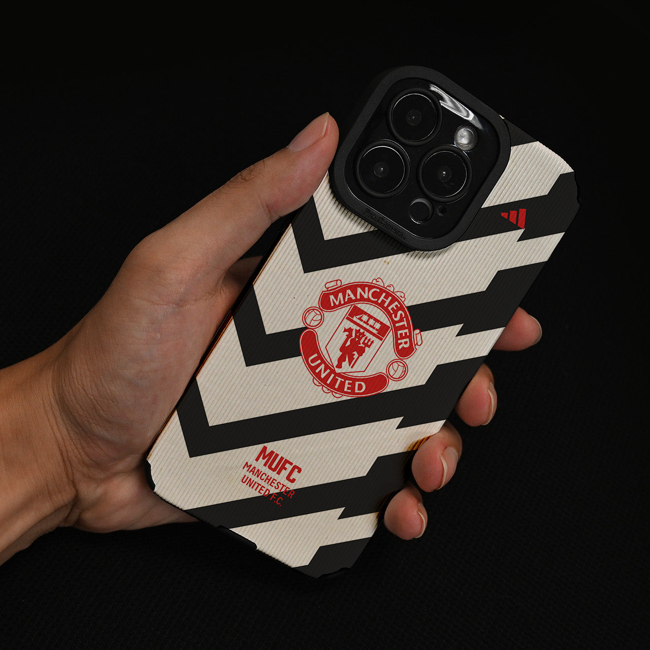 Manchester United 20/21 Away iPhone Case